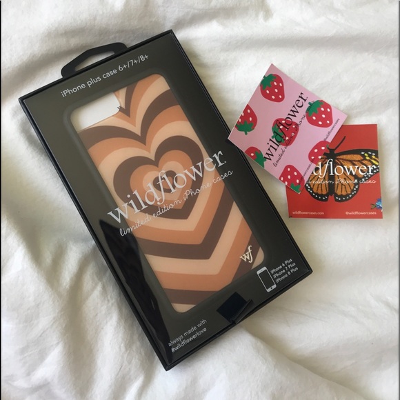 Brown Heart Wildflower Case Wallpaper Debora Milke